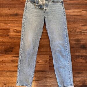 Levi’s Wedgie Jeans